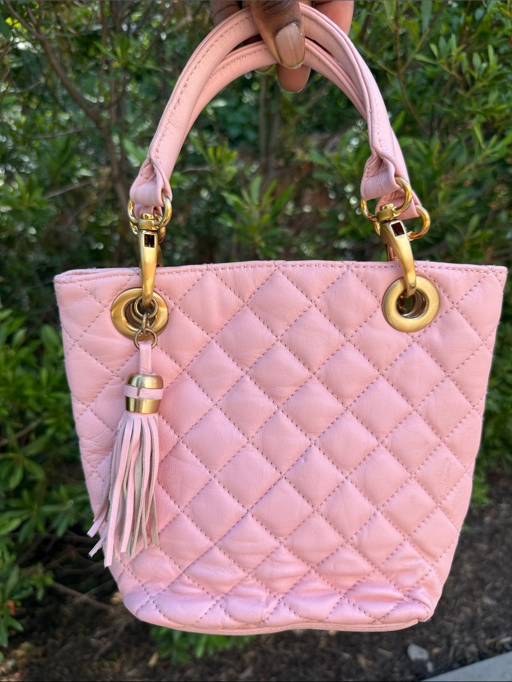 Quilted Pink Leather Shoulder Bag with Tassel Accent